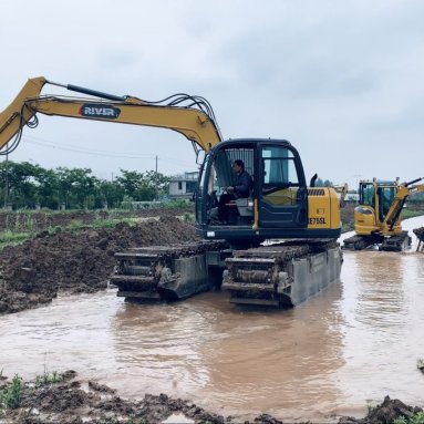 Excavation and Amphibious Equipment